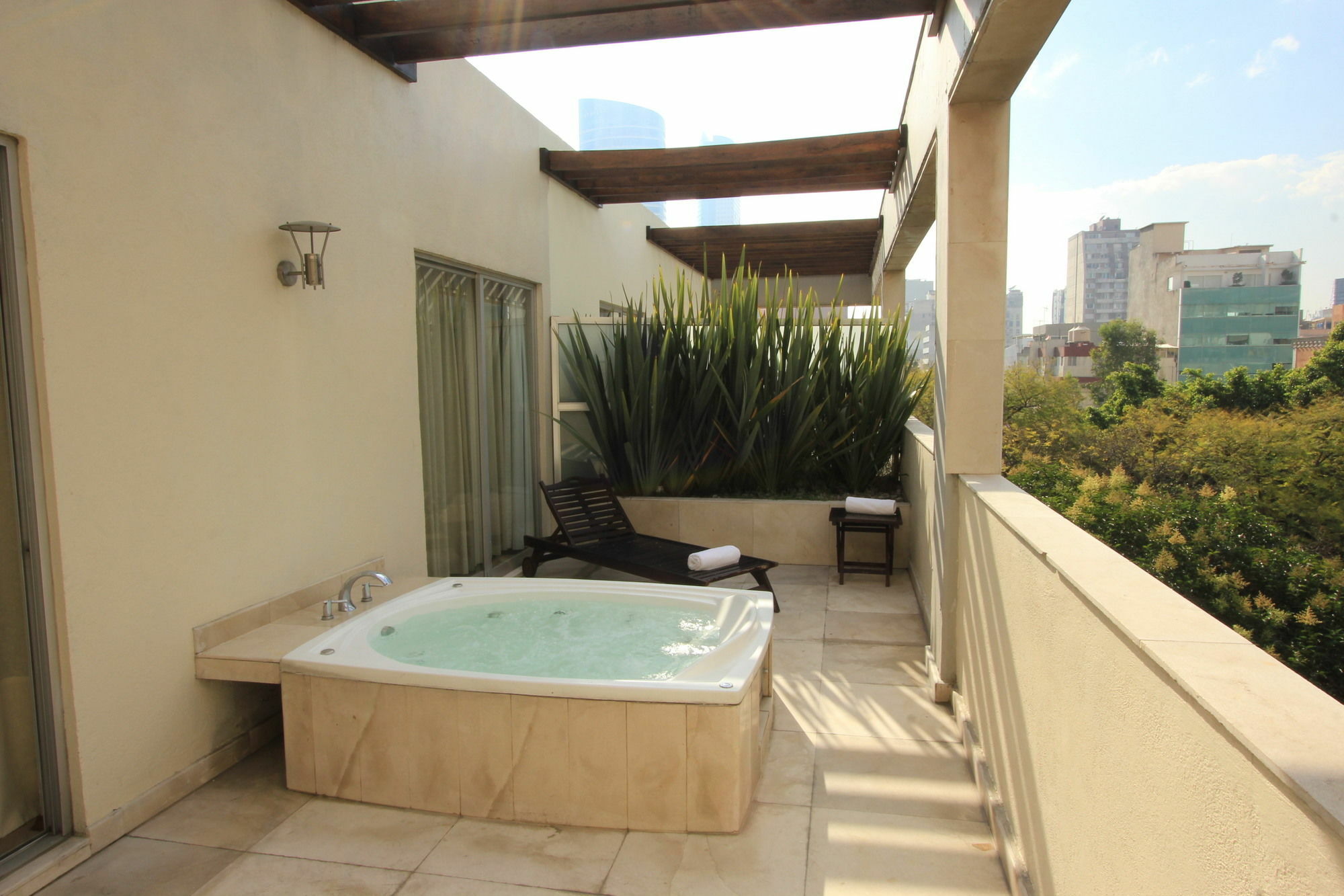 Suites Giorgio Mexico City Exteriör bild